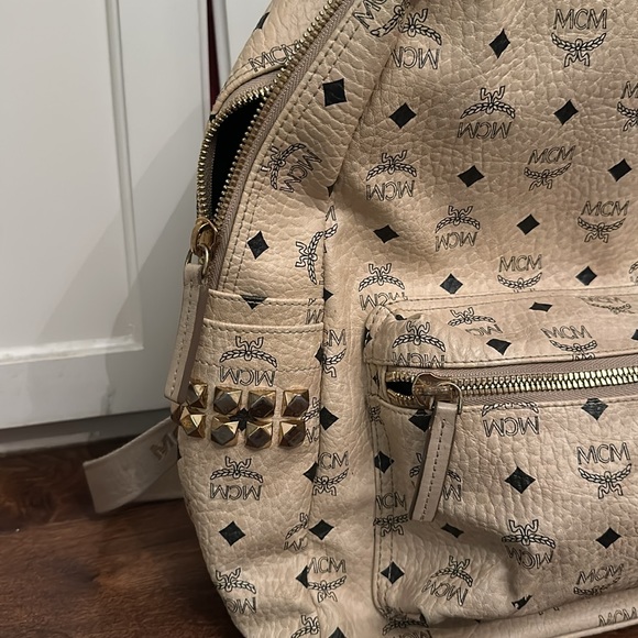 MCM backpack - Picture 16 of 16